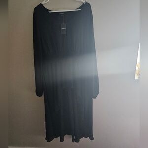 NWT torrid hi low Shirt